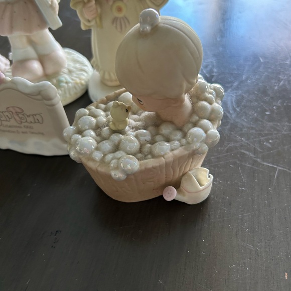 Precious Moments💕 - Picture 3 of 4